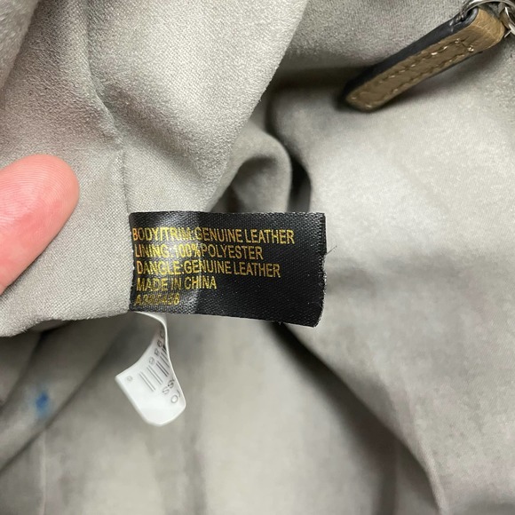 Vince Camuto | Caol Deep Moss Pebble Leather Large Handbag Tote Shoulder Strap - Picture 12 of 15